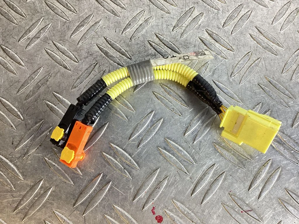Other wiring loom 8214047010