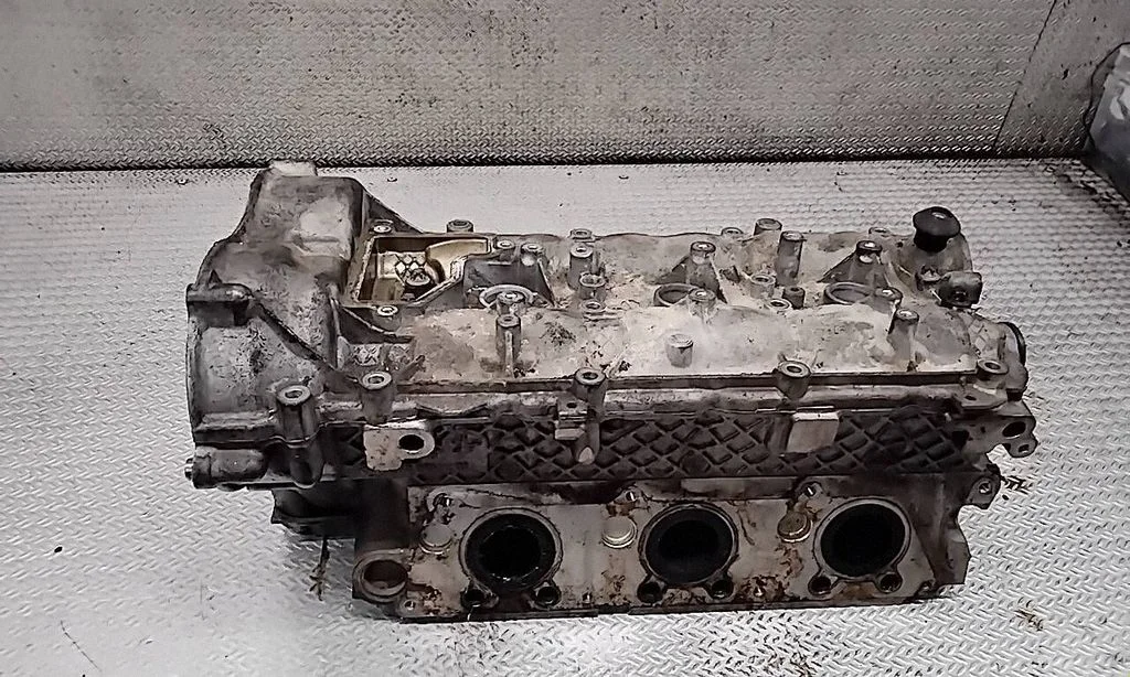 Engine head R2720162201