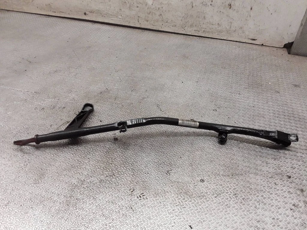 Oil level dip stick 779330904D1