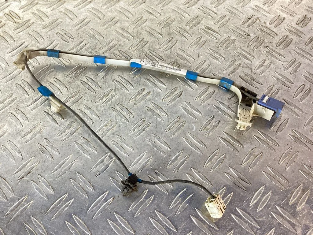 Muud juhtmed / juhtmestik – Lexus RX 450H (2016-)