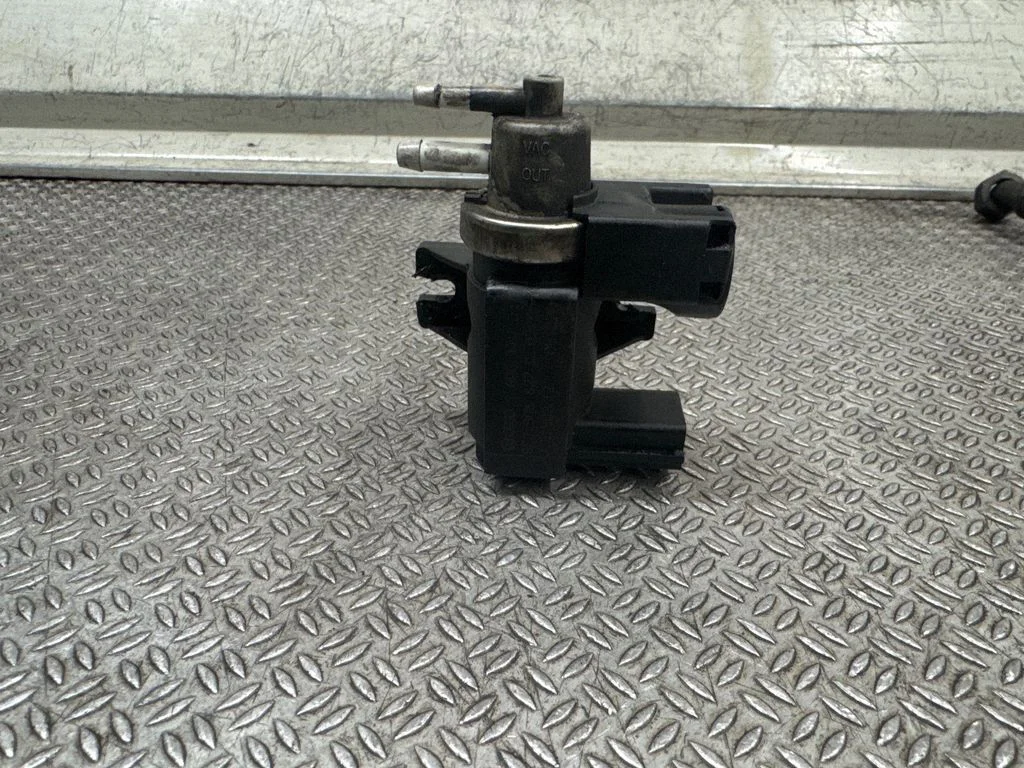 Turbo solenoid valve 8E0906627C