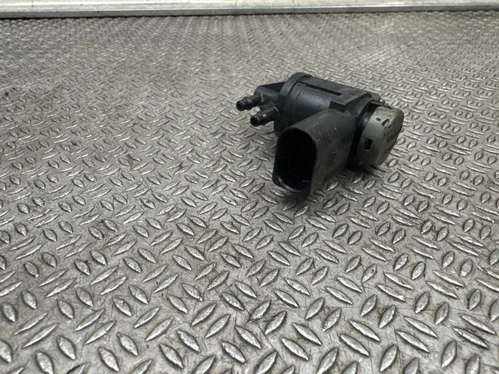 Turbo solenoid valve 1J0906283C