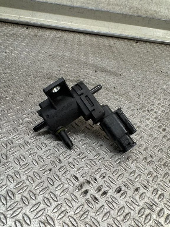 Turbo solenoid valve 9665558580