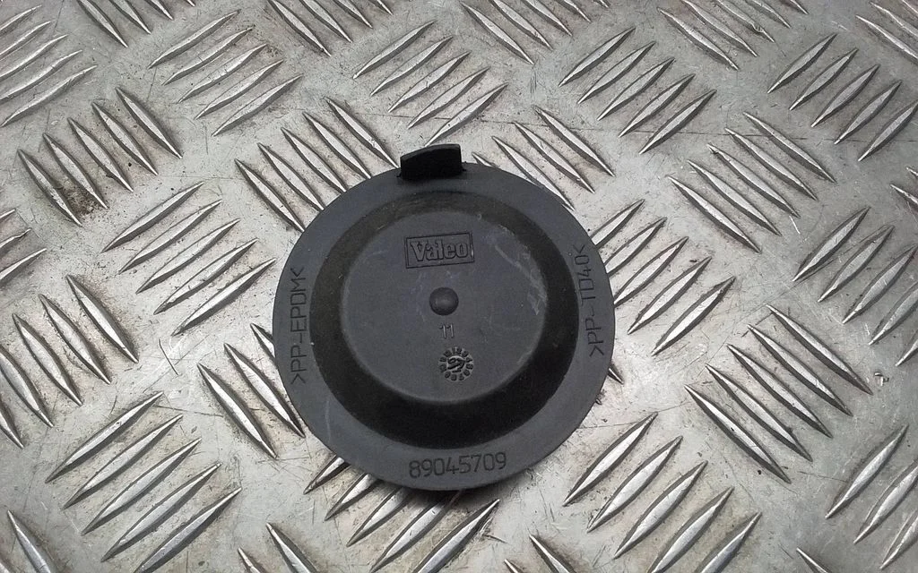 Pokrywa reflektora 89045709 – Fiat Punto (188) (1999-2010)
