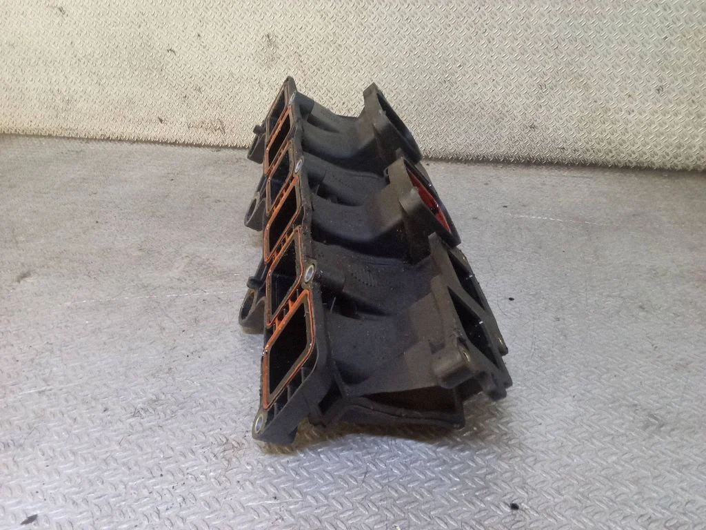 Intake manifold 03H133204B