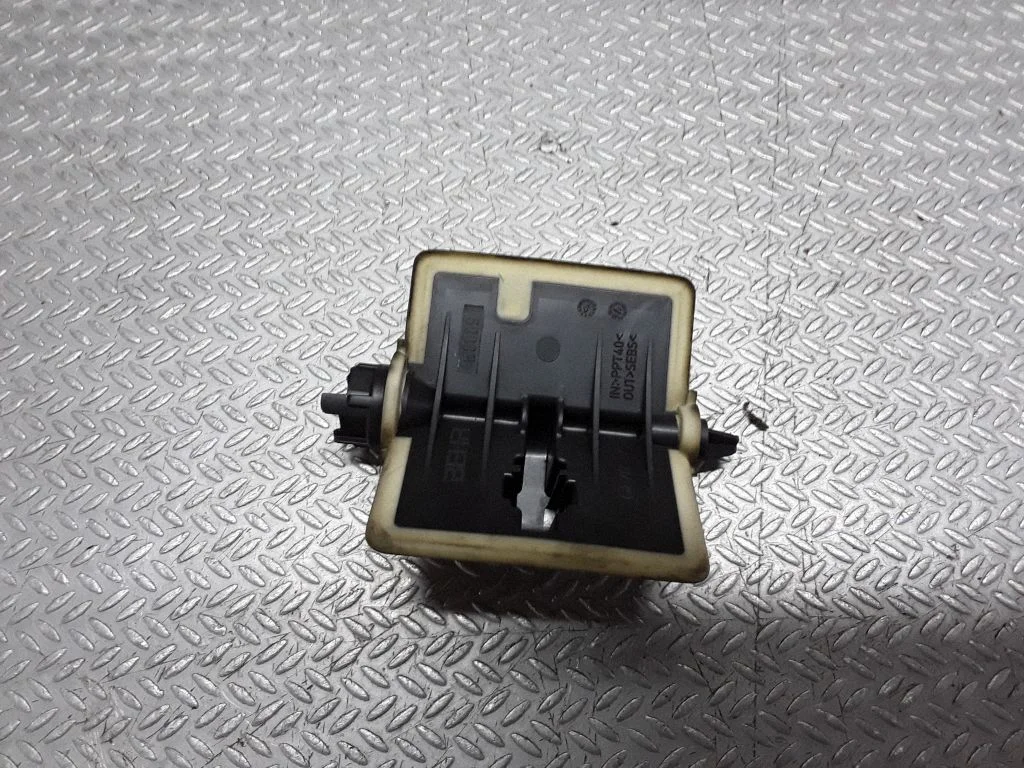 Elektriline drosselklapi korpus – BMW 5-seeria E60 E61 (2004-2010)