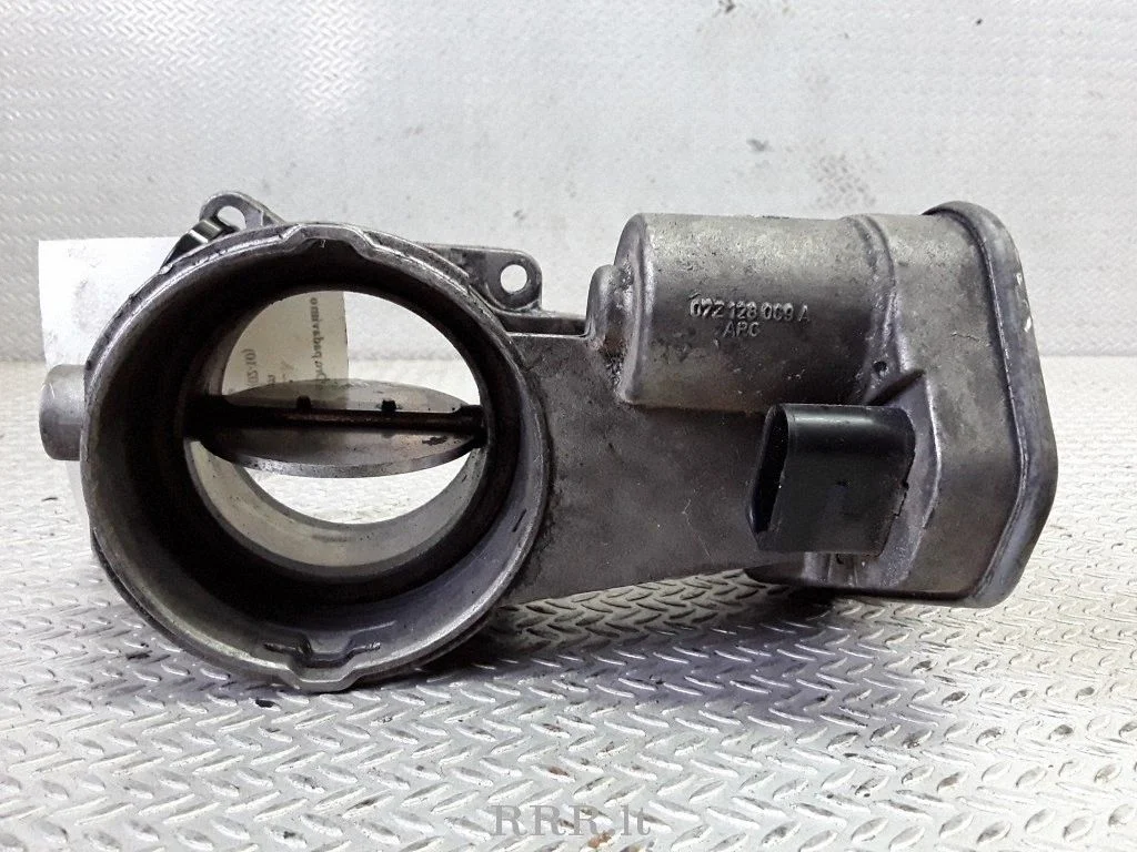 Elektriline drosselklapi korpus – Volkswagen Touareg I (2002-2010)
