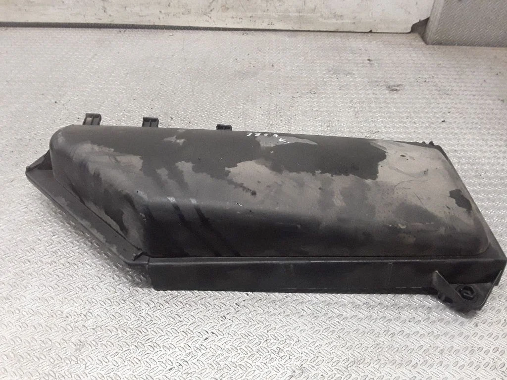 Air filter box cover
