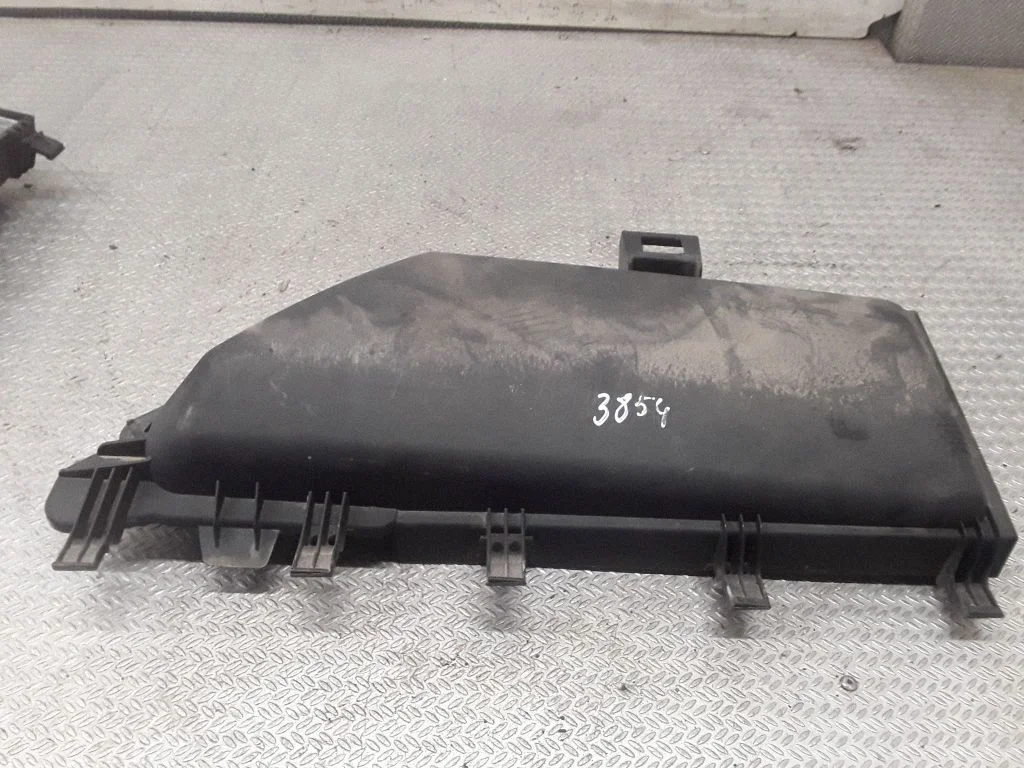 Air filter box cover