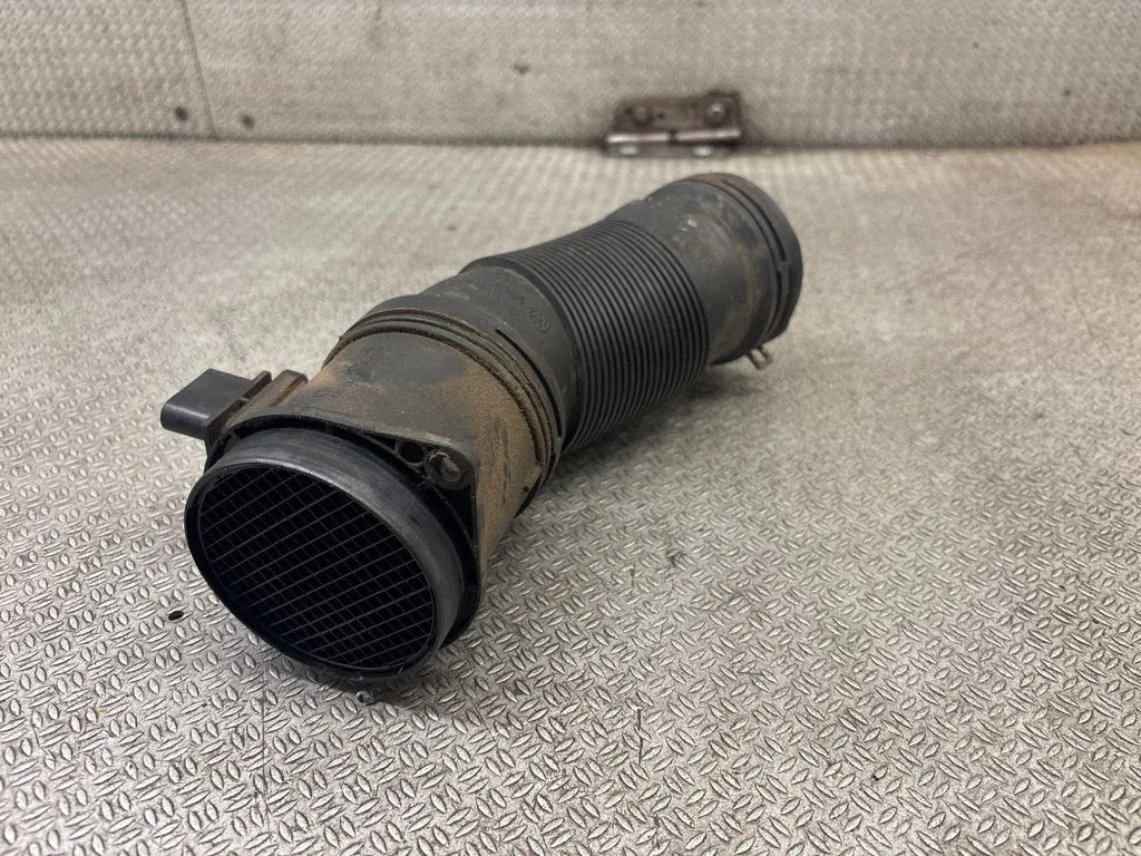 Air intake duct part 1K0129684P