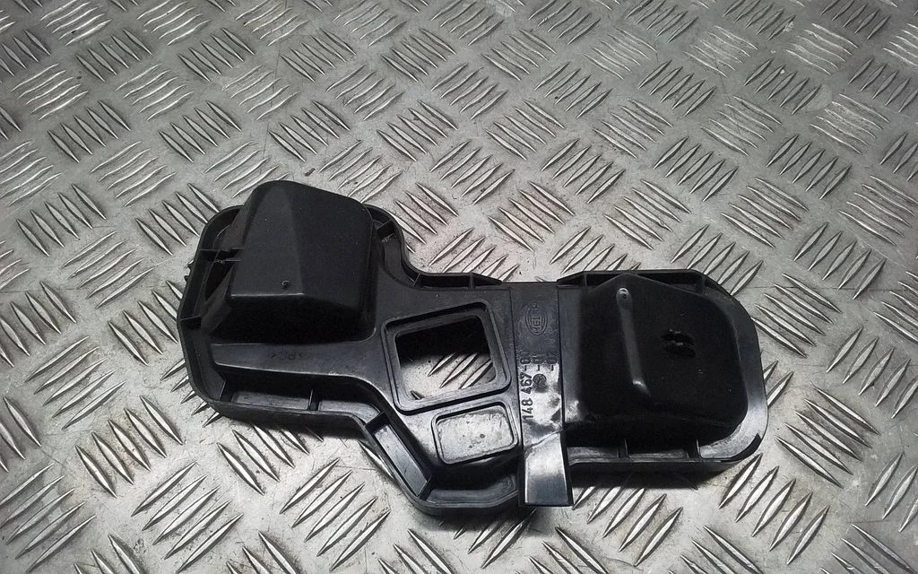 Esitule tolmukate – Audi A6 Allroad C5 (1999-2005)