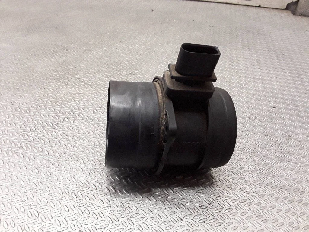 Mass air flow meter 0281002735