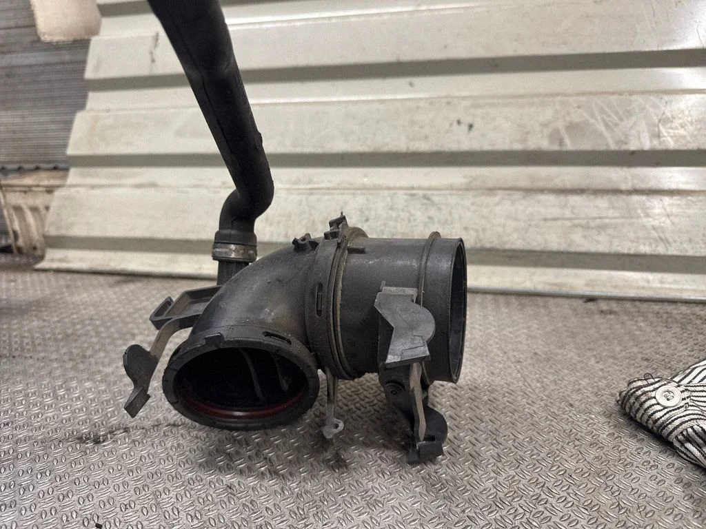 Mass air flow meter A2730940948