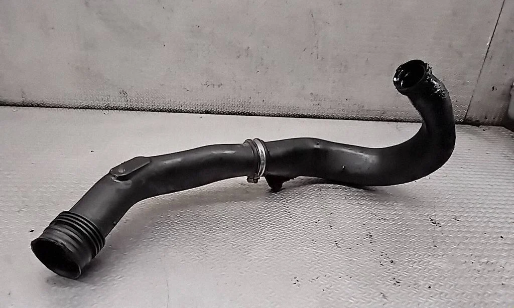 Turbo air intake inlet pipe/hose 7571347