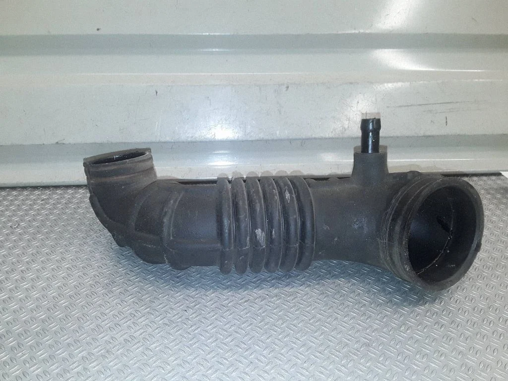 Turbo air intake inlet pipe/hose