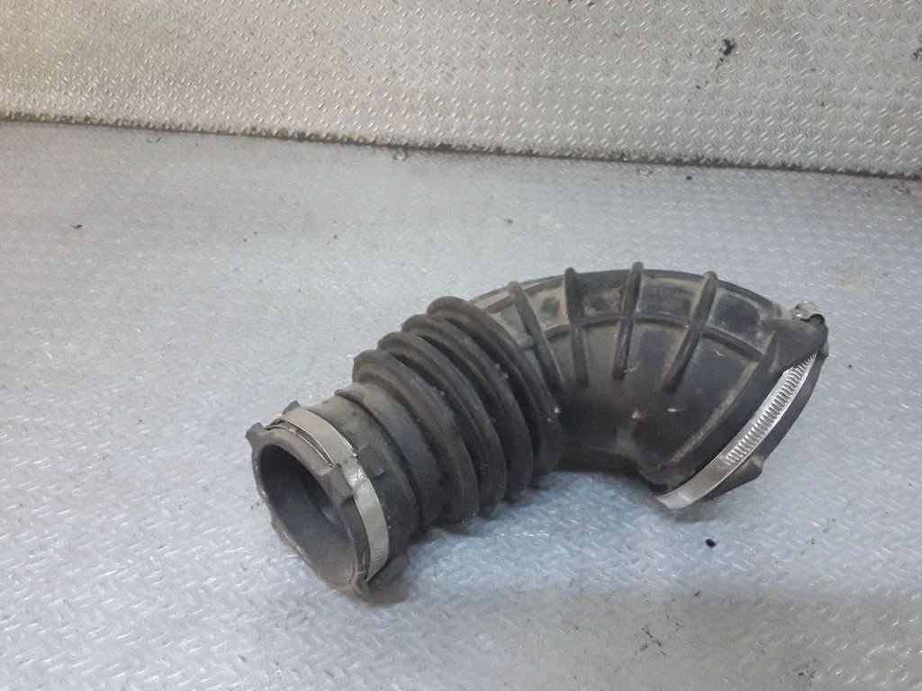Turbo õhu sisselasketoru/ -voolik 06H129629E