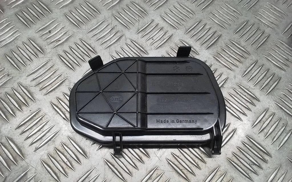 Esitule tolmukate – Porsche Cayenne (92A) (2010-2017)