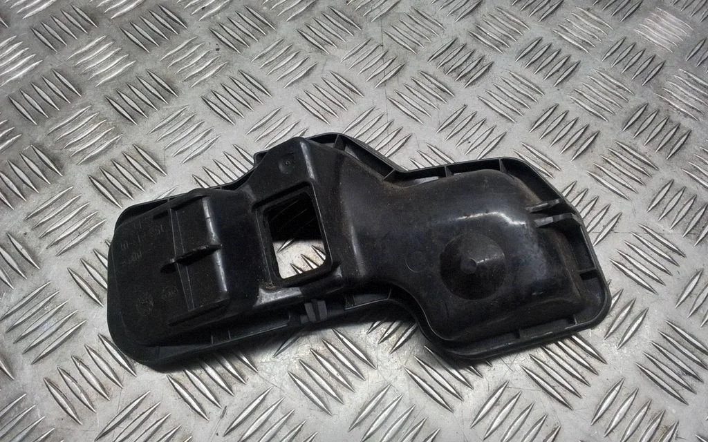 Headlight/headlamp dust cover 15381301 – Audi A6 Allroad C6 (2006-2011)