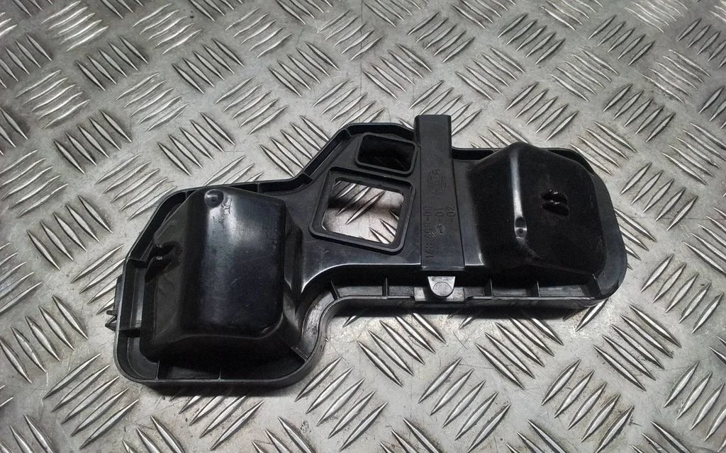 Headlight/headlamp dust cover 14846800 – Audi A6 Allroad C5 (1999-2005)