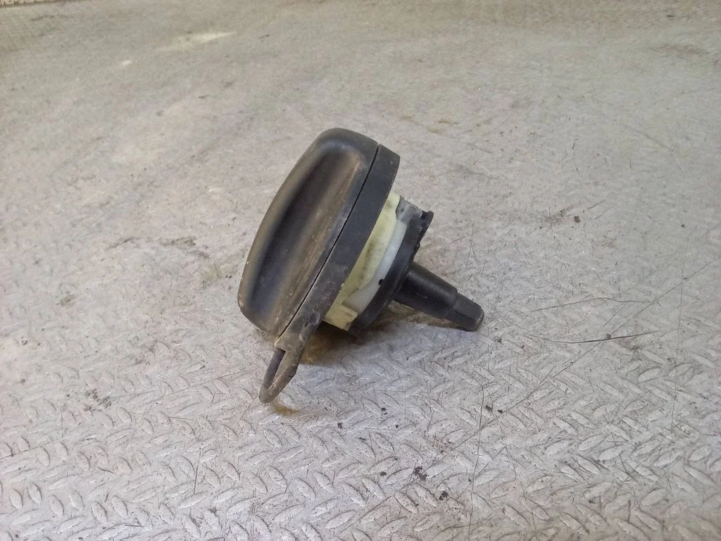 Fuel tank filler cap