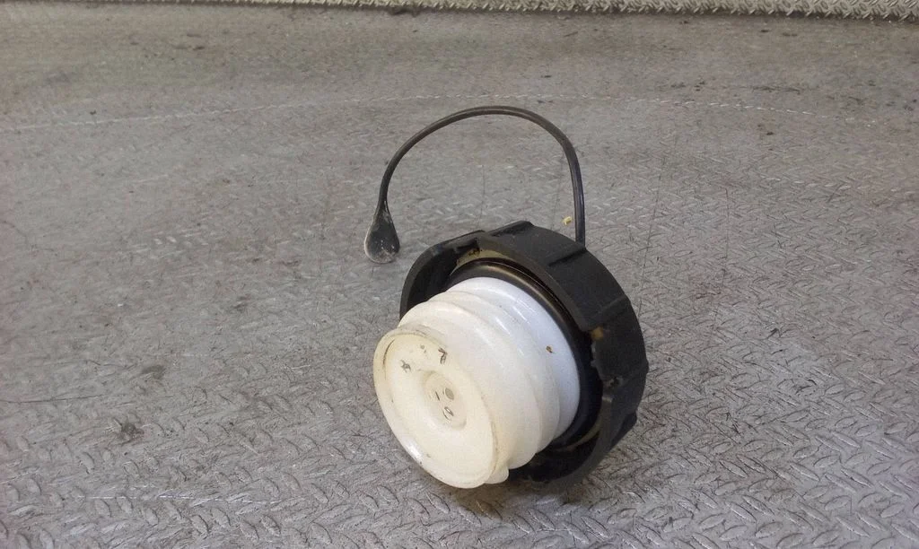 Fuel tank filler cap