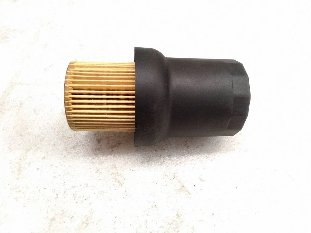 Filtr węglowy (pochłaniacz oparów paliwa) – Volkswagen Golf Plus (2005-2013)