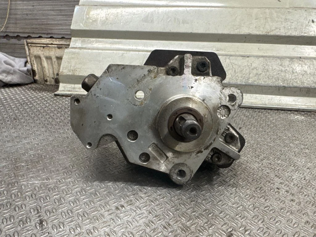 Kütuse kõrgsurvepump 8200108225