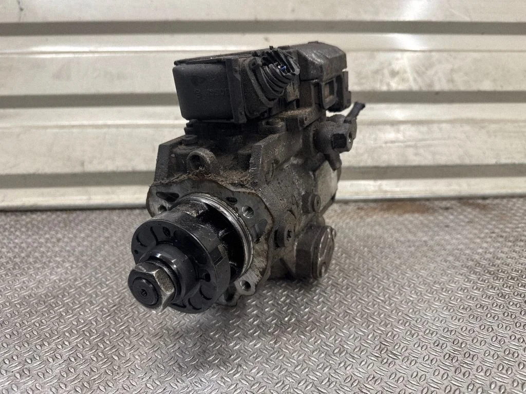 Kütuse kõrgsurvepump 0470504225