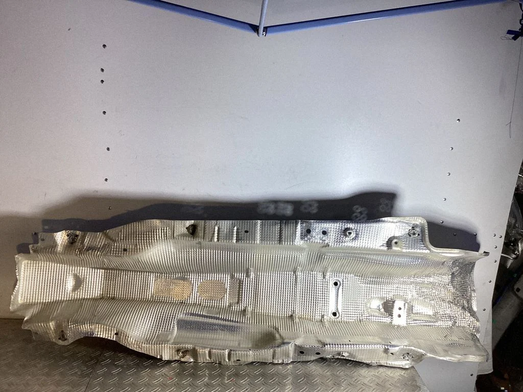 Exhaust heat shield – Volkswagen Tiguan Allspace (2017-)