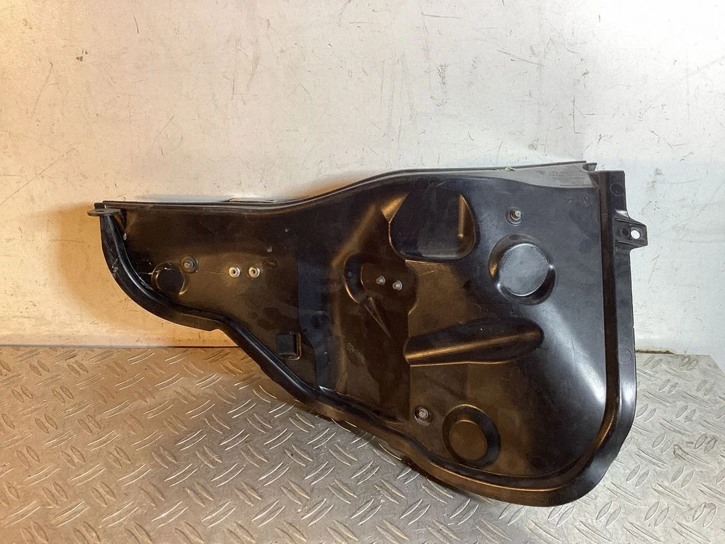 Mootori soojusisolatsioon (kuumakaitse) – Porsche Cayenne (92A) (2010-2017)