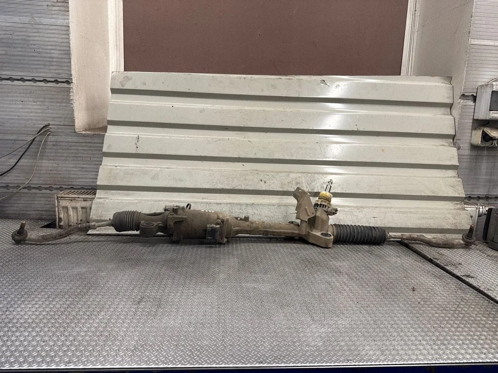 Steering rack J61LH
