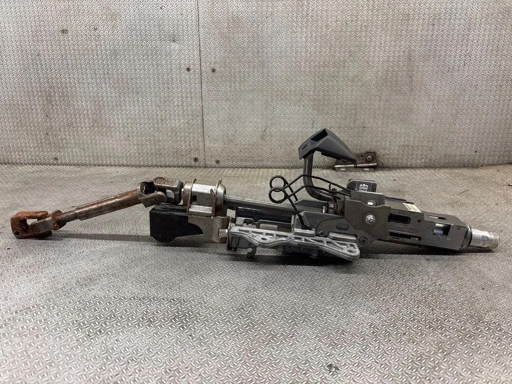 Steering wheel axle 532427