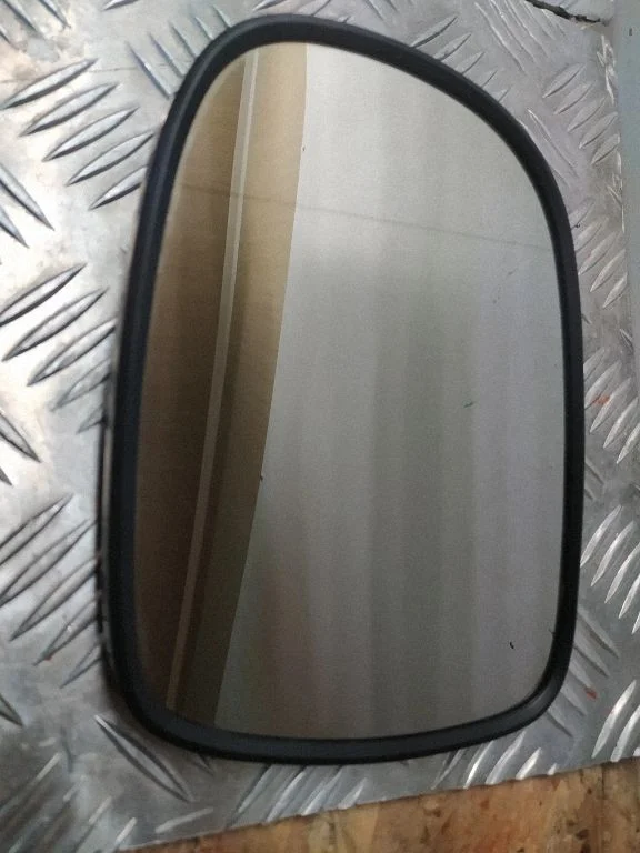 Wing mirror glass – Lexus IS III XE30 (2013-2020)