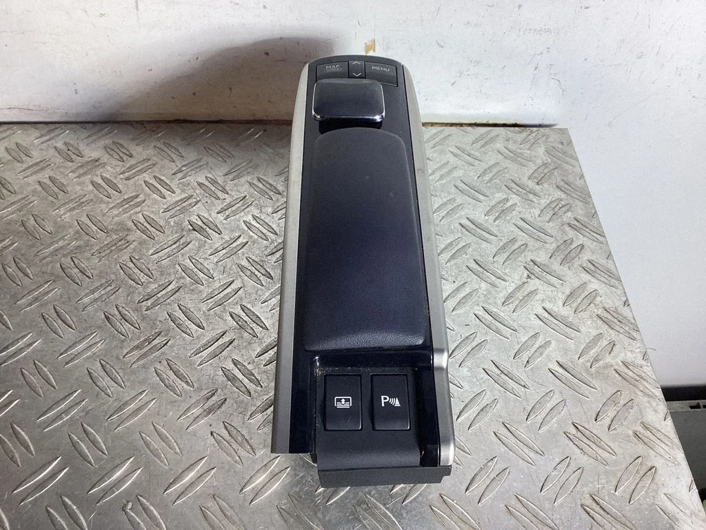 Head unit multimedia control – Lexus GS 250 350 300H 450H (2013-)