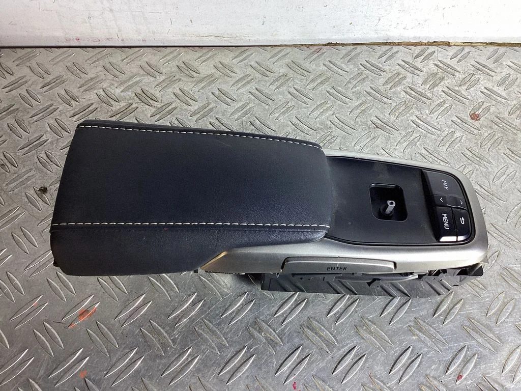 Multimeedia juhtplokk – Lexus RX 450H (2016-)