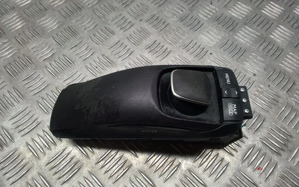 Multimeedia juhtplokk – Lexus RX III (2008-2015)