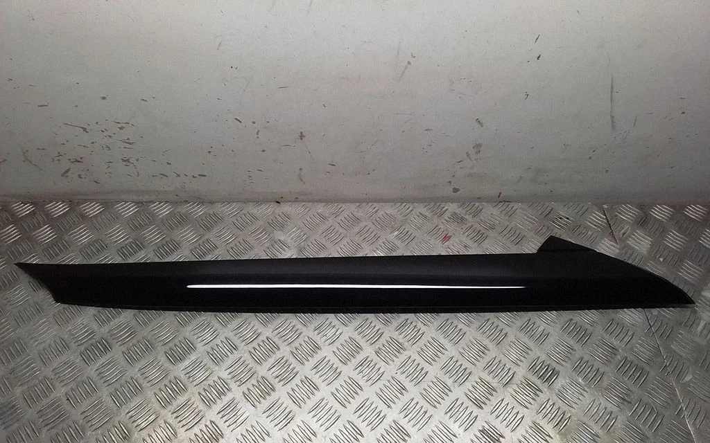 Windshield trim 86250CV000