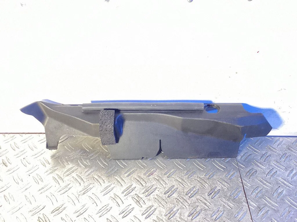 Fender end trim – Lexus NX (2014-2021)