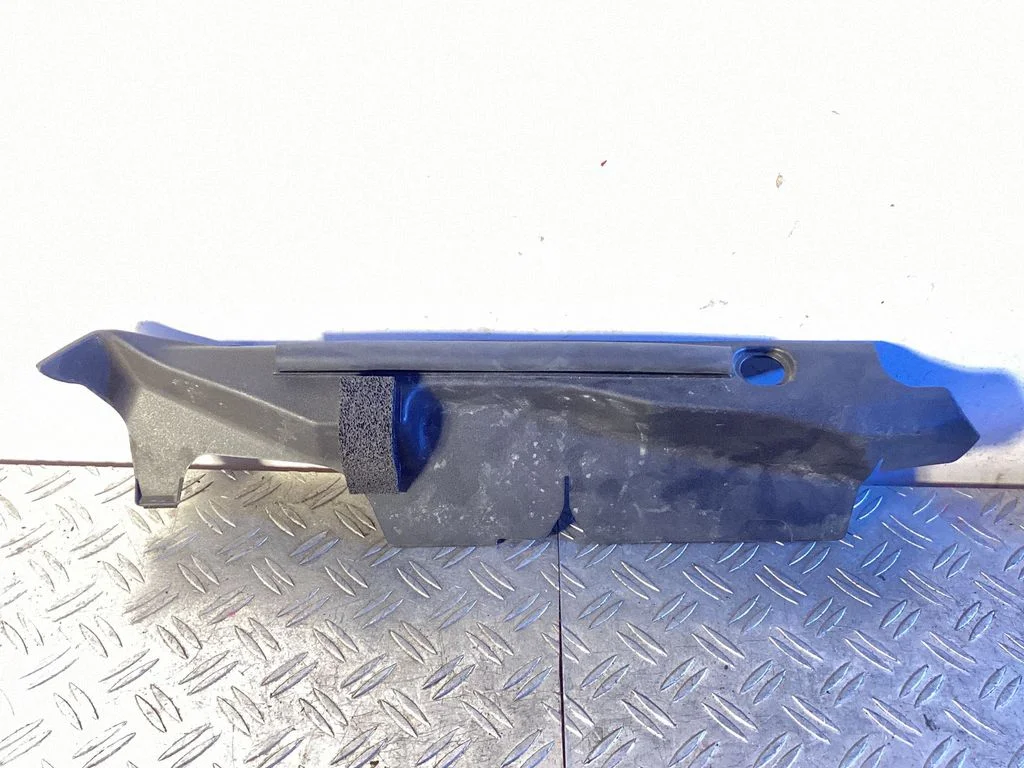 Fender end trim – Lexus NX (2014-2021)