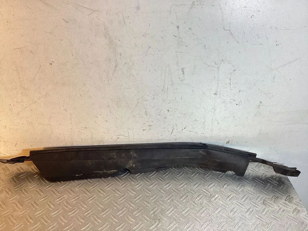 Fender end trim – Toyota Land Cruiser (J200) (2008-)