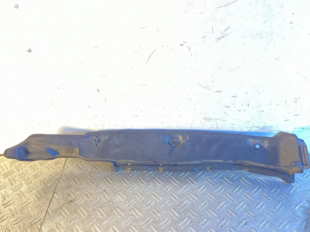 Fender end trim – Toyota Land Cruiser (J150) (2009-)