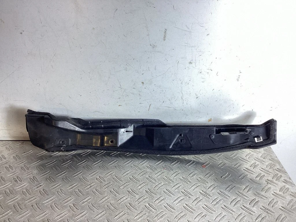 Fender end trim – Lexus NX (2021-)