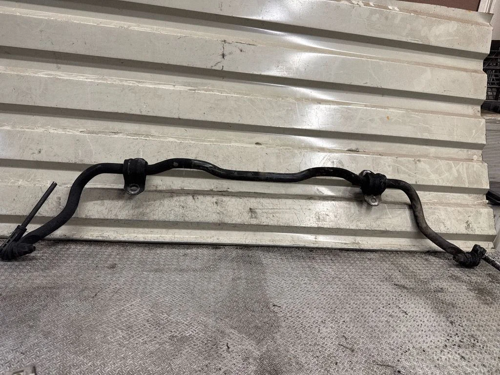 Front anti-roll bar/sway bar