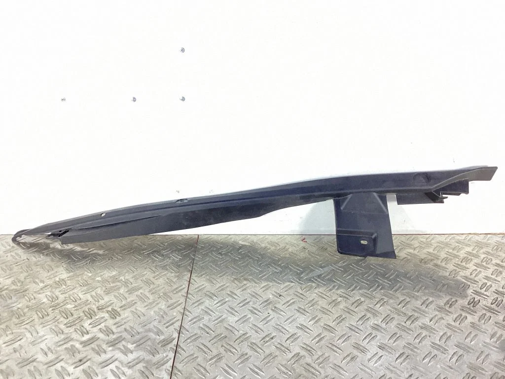 Fender end trim – Honda Accord (2008-2016)
