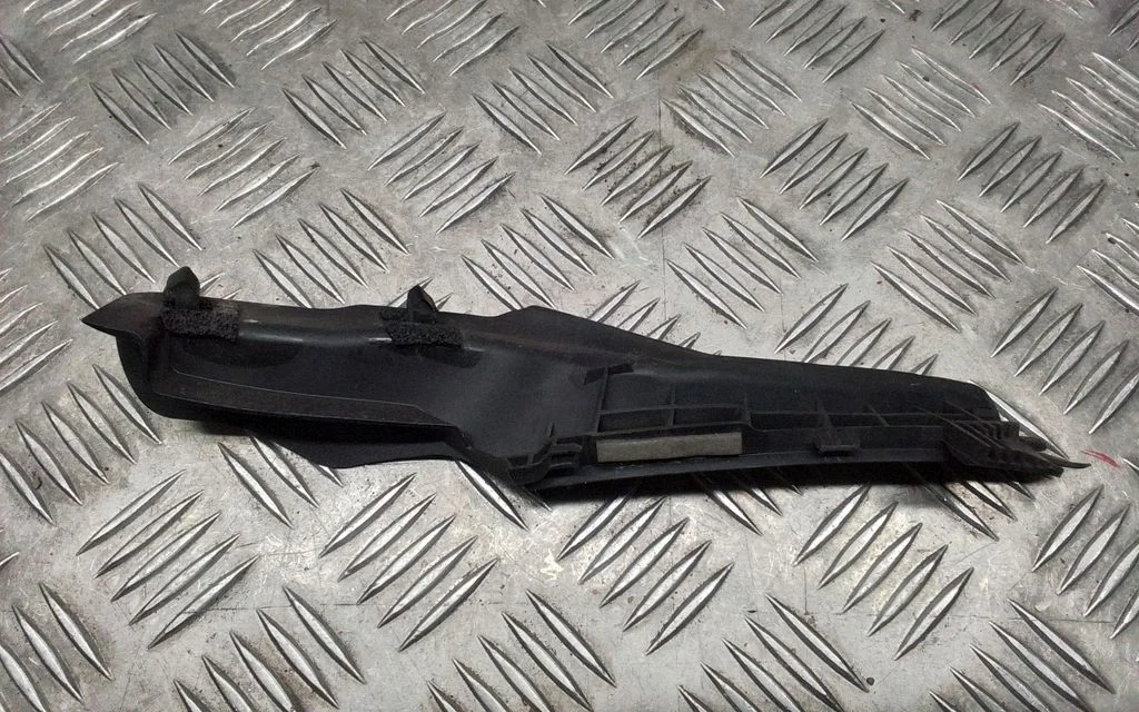 Fender end trim – Lexus NX (2014-2021)