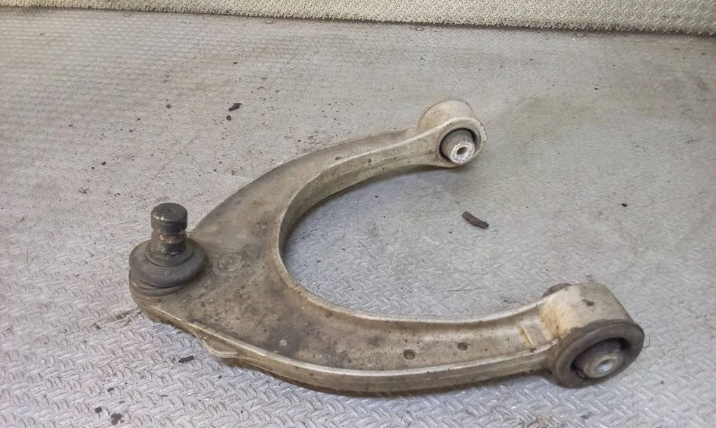 Front upper control arm/wishbone AW6082T6
