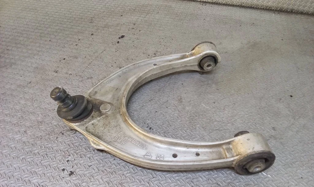 Front upper control arm/wishbone AW6082T6