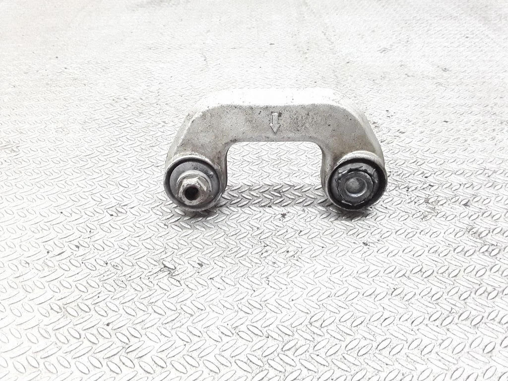 Front upper control arm/wishbone – Audi A4 S4 B6 8E 8H (2001-2005)