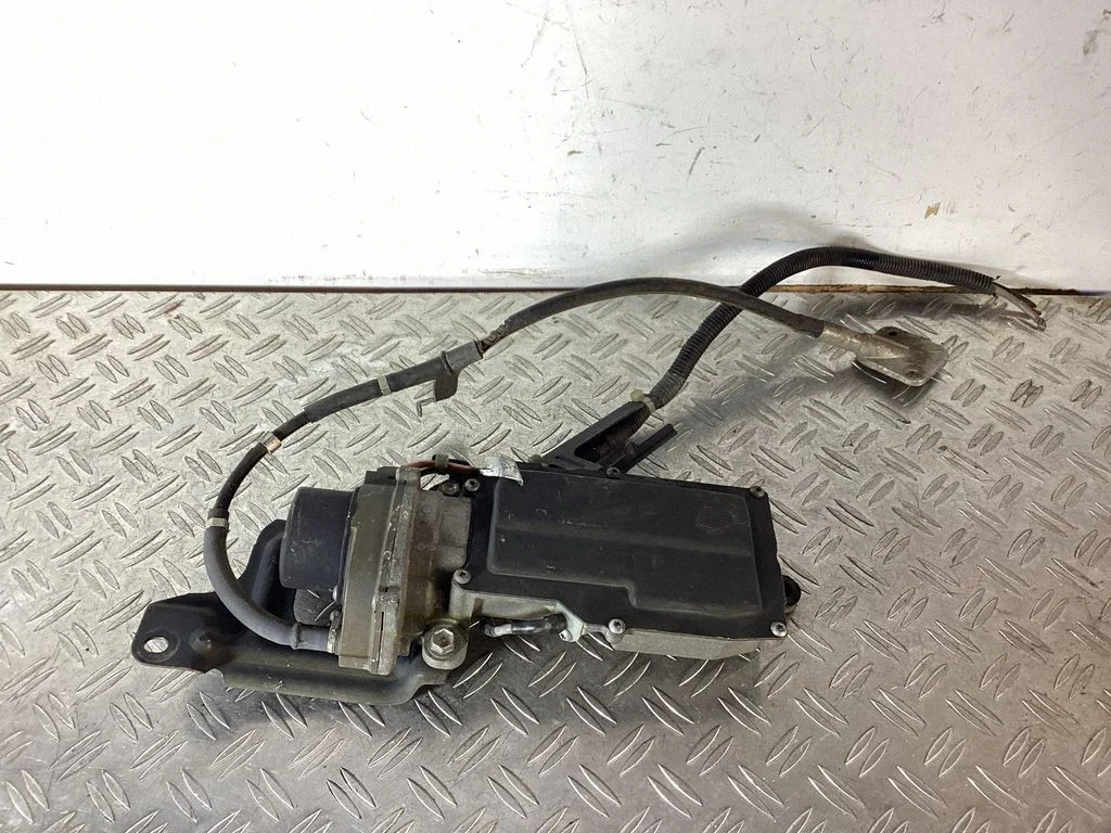 Hand brake control module