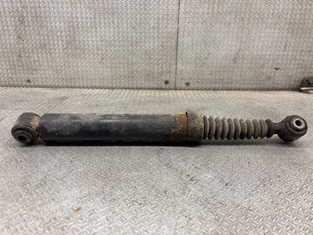 Rear shock absorber/damper
